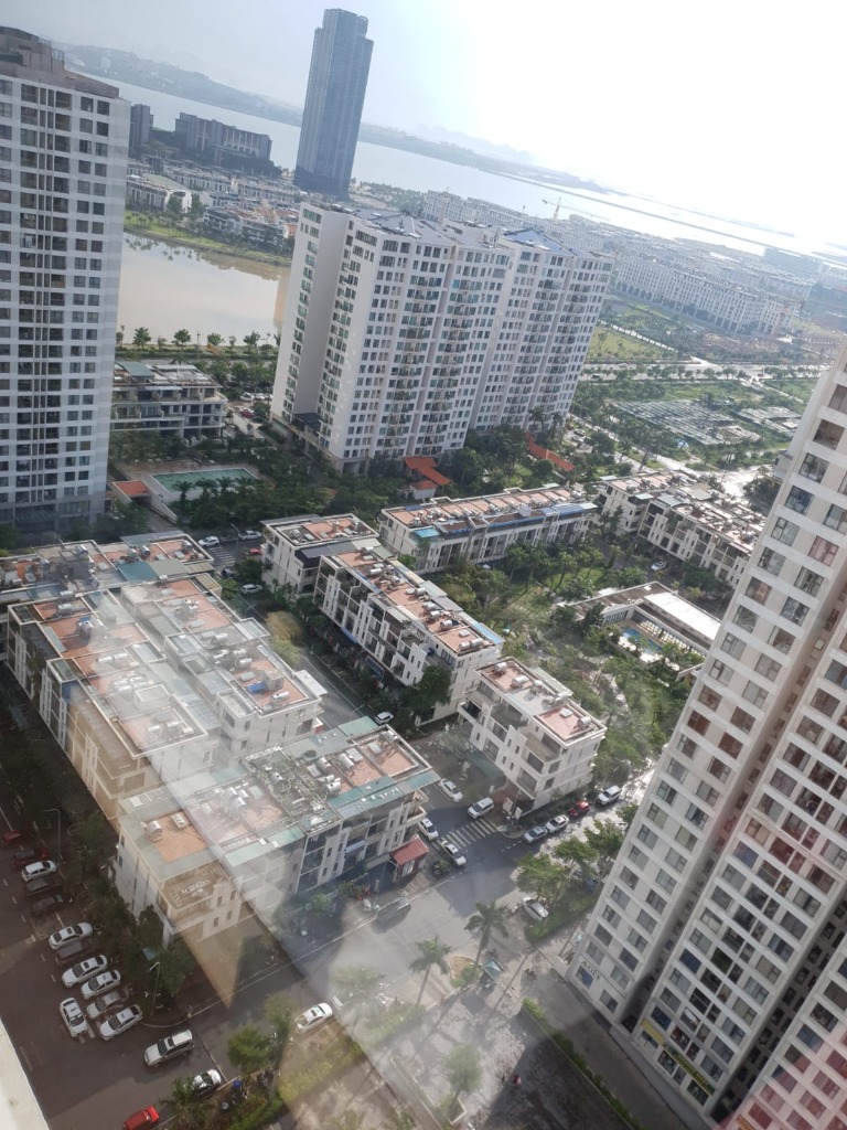 $250 per month apartment bay view Ha Long Bay Vietnam for teachers