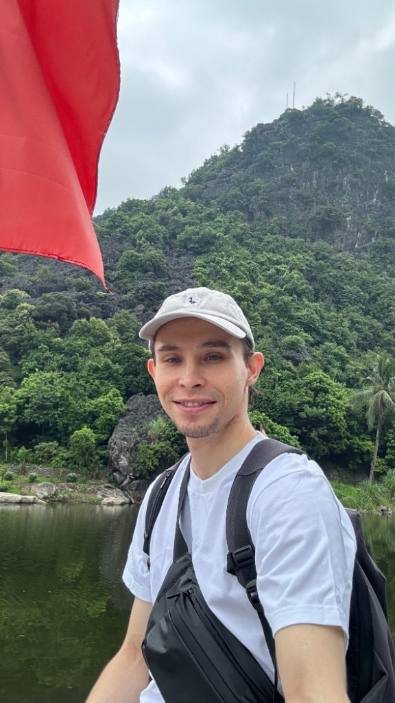 Yamina — UP2U teacher placed in Vietnam