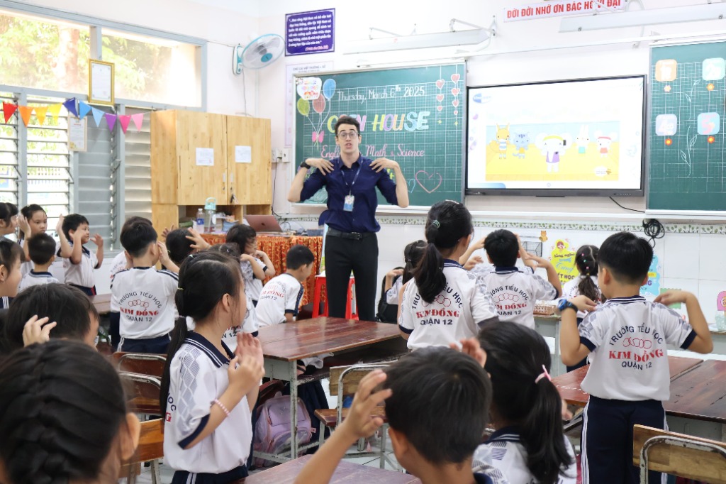 Teacher from UP2U